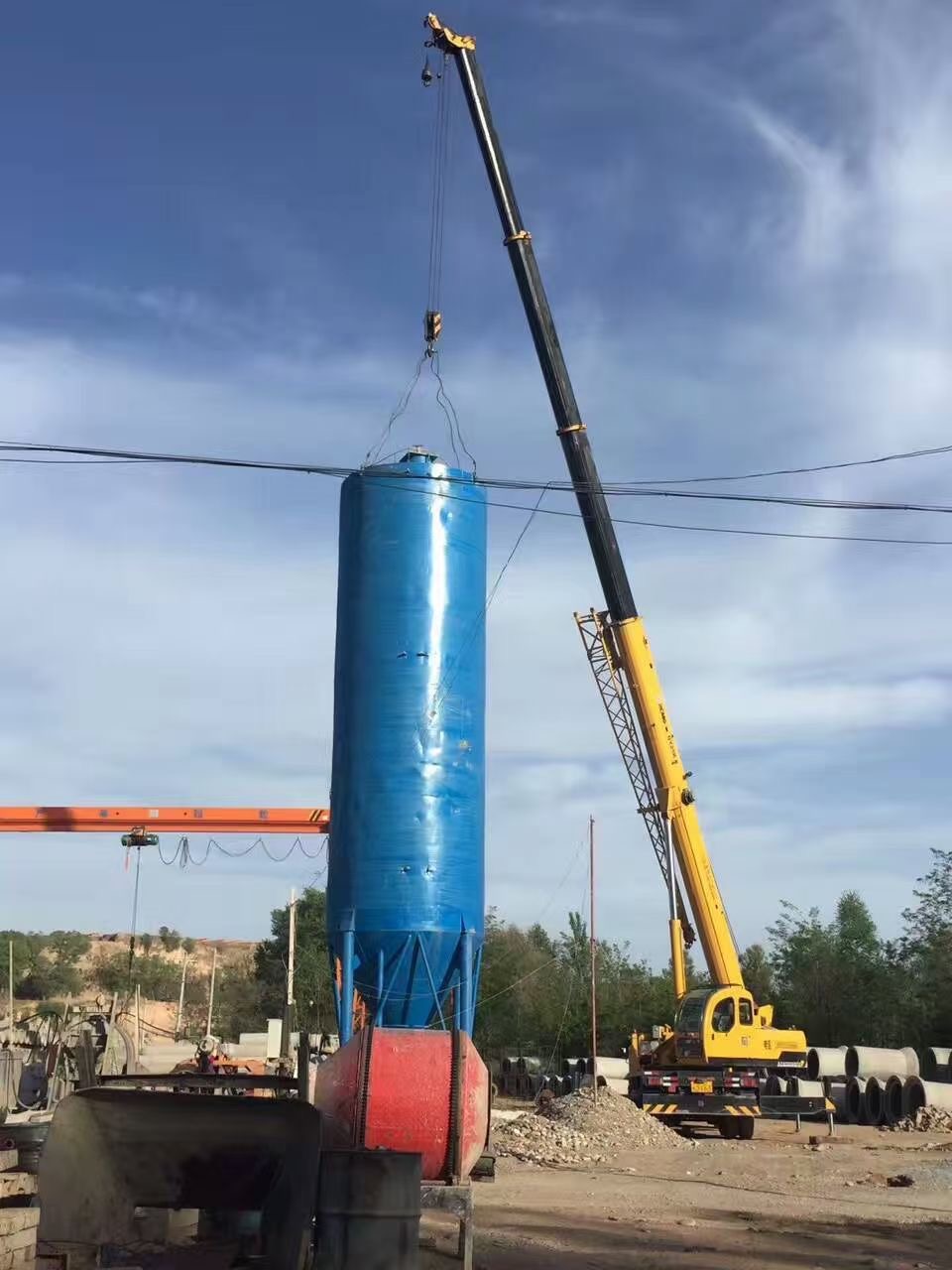 海棠区吊车一定不能作为载人工具使用