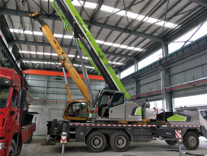 海棠区高空车出租需要注意哪些安全事项？